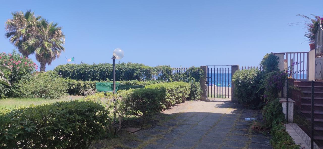 Pati'S House Apartment Giardini Naxos Ngoại thất bức ảnh